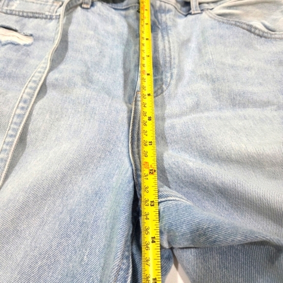 Express  Women's Size 10 90's Baggy Bermuda Shorts Light Blue New No Tag - Picture 11 of 11